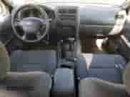 2003 Nissan Frontier SVE с VIN 1N6MD29Y43C460045, выставлен на аукционе Copart как лот 53701155 с пробегом 205 019 миль миль и Чистый • Clean title. История ставок и продаж доступна на DreamBid. Изображение 8.