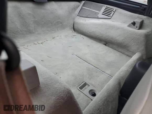 1996 Chevrolet Corvette с VIN 1G1YY22PXT5112838, выставлен на аукционе Copart как лот 75089234 с пробегом 70 163 миль миль и На запчасти • Non repairable. История ставок и продаж доступна на DreamBid. Изображение 10.