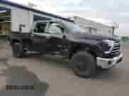 2024 Chevrolet Silverado 3500HD LTZ z VIN 2GC4YUEYXR1119921, wystawiony jako Copart lot #85575214 z przebiegiem 7 189 mil mil oraz Szkoda całkowita • Salvage title. Historia ofert i sprzedaży dostępna na DreamBid. Obrazek 4.