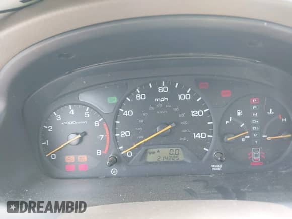 2000 Honda Accord LX с VIN 1HGCG1640YA067195, выставлен на аукционе IAAI как лот 42316640 с пробегом 214 225 миль миль и . История ставок и продаж доступна на DreamBid. Изображение 7.