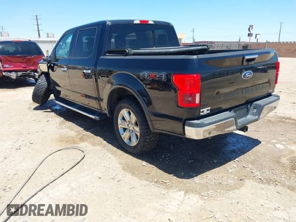 2018 Ford F-150 XL z VIN 1FTEW1EP8JFA92893, wystawiony jako IAAI lot #42305582 z przebiegiem 134 427 mil mil oraz . Historia ofert i sprzedaży dostępna na DreamBid. Obrazek 3.