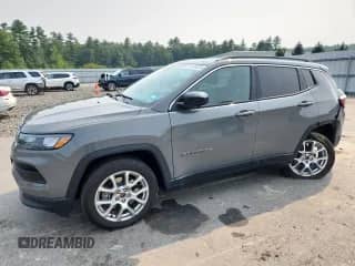 2023 Jeep Compass Latitude Lux with VIN 3C4NJDFN6PT534940, listed as a Copart auction lot 67419435 with 7,930 mi miles and Salvage title. Bid and sale history available at DreamBid. Image 1.