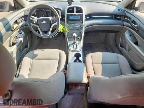 2013 Chevrolet Malibu LS с VIN 1G11B5SA4DF196019, выставлен на аукционе Copart как лот 72068885 с пробегом 138 811 миль миль и Списание • Salvage title. История ставок и продаж доступна на DreamBid. Изображение 8.