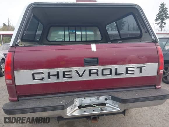 1989 Chevrolet Silverado 1500 с VIN 1GCDC14K0KZ157794, выставлен на аукционе IAAI как лот 43495850 с пробегом 156 404 миль миль и . История ставок и продаж доступна на DreamBid. Изображение 6.