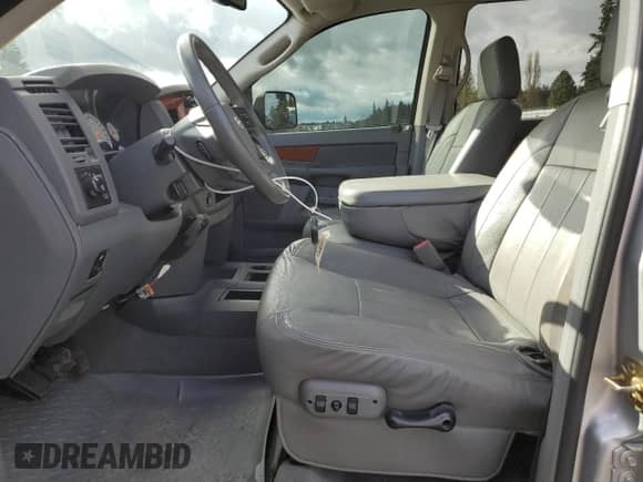 2006 Dodge 1500 SLT с VIN 3D7KS19D16G234673, выставлен на аукционе Copart как лот 51871905 с пробегом 144 542 миль миль и Списание • Salvage title. История ставок и продаж доступна на DreamBid. Изображение 7.