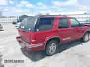 1999 Chevrolet Blazer LS with VIN 1GNDT13W0X2222414, listed as a IAAI auction lot 42936576 with 276,754 mi miles and . Bid and sale history available at DreamBid. Image 4.