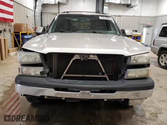2004 Chevrolet Avalanche z VIN 3GNEK12T24G158555, wystawiony jako Copart lot #57819055 z przebiegiem 178 294 mil mil oraz Czysty tytuł • Clean title. Historia ofert i sprzedaży dostępna na DreamBid. Obrazek 5.