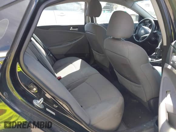 2011 Hyundai Sonata GLS with VIN 5NPEB4AC3BH068038, listed as a IAAI auction lot 43092544 with 228,493 mi miles and . Bid and sale history available at DreamBid. Image 8.