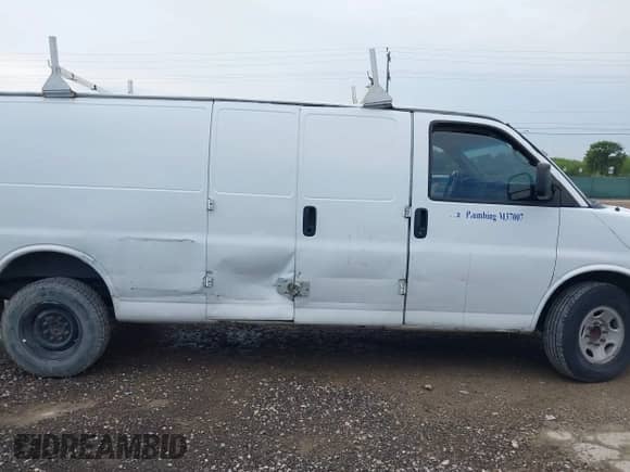 2014 Chevrolet Express Cargo with VIN 1GCZGUCG7E1126151, listed as a IAAI auction lot 42343202 with 334,235 mi miles and . Bid and sale history available at DreamBid. Image 13.