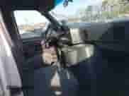 1996 Ford Econoline Cargo z VIN 1FBHE31H5THA92548, wystawiony jako IAAI lot #41948265 z przebiegiem Nie podano mil oraz . Historia ofert i sprzedaży dostępna na DreamBid. Obrazek 5.