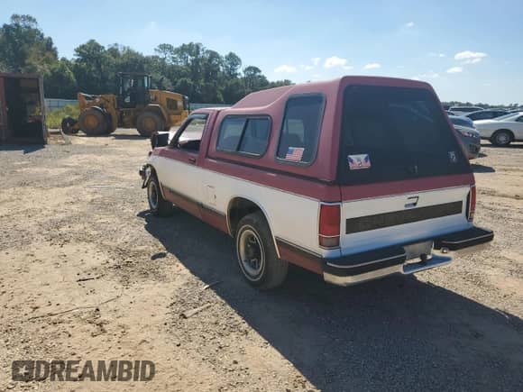1992 Chevrolet S-10 с VIN 1GCCS14A4N8217558, выставлен на аукционе Copart как лот 73442624 с пробегом 130 835 миль миль и Списание • Salvage title. История ставок и продаж доступна на DreamBid. Изображение 2.