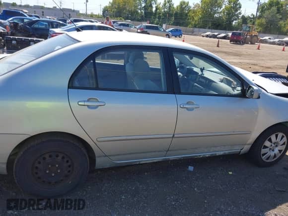 2004 Toyota Corolla CE with VIN JTDBR38E842036268, listed as a IAAI auction lot 43214570 with 120,022 mi miles and . Bid and sale history available at DreamBid. Image 14.
