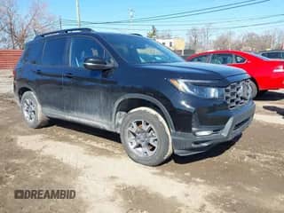 2023 Honda Passport TrailSport с VIN 5FNYF8H67PB042153, выставлен на аукционе IAAI как лот 41757909 с пробегом 26 810 миль миль и . История ставок и продаж доступна на DreamBid. Изображение 1.