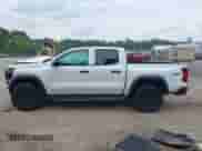 2024 Chevrolet Colorado 4WD Trail Boss с VIN 1GCPTEEK4R1204286, выставлен на аукционе IAAI как лот 42425386 с пробегом 20 556 миль миль и . История ставок и продаж доступна на DreamBid. Изображение 15.