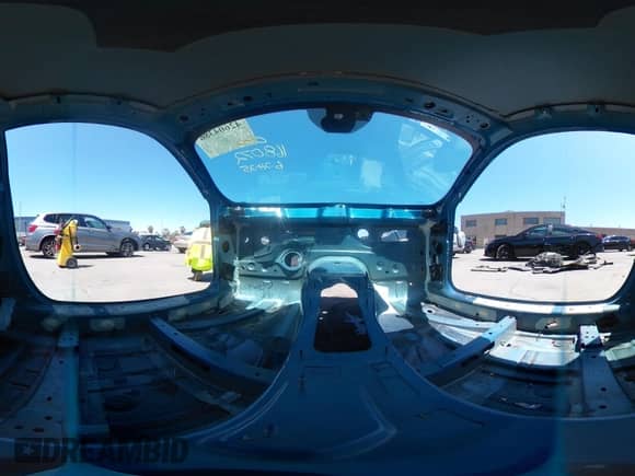 2022 Dodge Challenger R/T Scat Pack Widebody z VIN 2C3CDZFJ4NH118453, wystawiony jako IAAI lot #42604386 z przebiegiem Nie podano mil oraz . Historia ofert i sprzedaży dostępna na DreamBid. Obrazek 17.