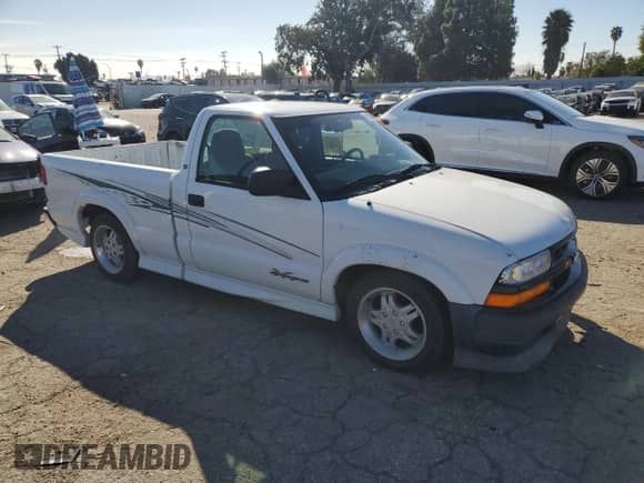 1999 Chevrolet S-10 LS Xtreme с VIN 1GCCS14W4X8201732, выставлен на аукционе Copart как лот 45864515 с пробегом Не указан миль и Чистый • Clean title. История ставок и продаж доступна на DreamBid. Изображение 4.