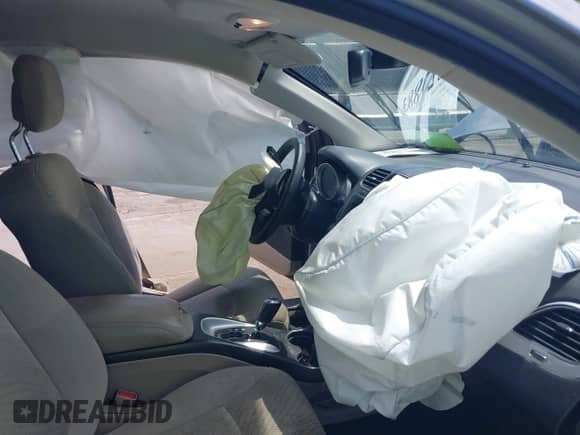 2019 Dodge Journey SE Value with VIN 3C4PDCAB7KT870550, listed as a IAAI auction lot 42327883 with 128,002 mi miles and . Bid and sale history available at DreamBid. Image 5.