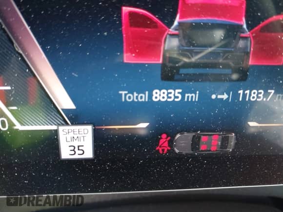 2024 BMW 7 Series 740i z VIN WBA23EH01RCR40270, wystawiony jako IAAI lot #41094809 z przebiegiem 8 835 mil mil oraz . Historia ofert i sprzedaży dostępna na DreamBid. Obrazek 15.