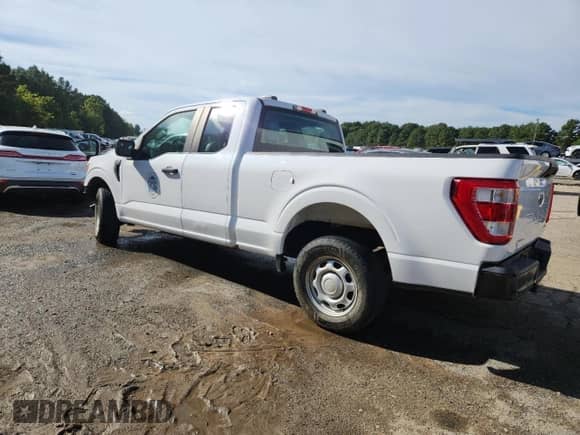 2021 Ford F-150 XL с VIN 1FTEX1CB4MKE25252, выставлен на аукционе Copart как лот 85279495 с пробегом 57 431 миль миль и Списание • Salvage title. История ставок и продаж доступна на DreamBid. Изображение 2.