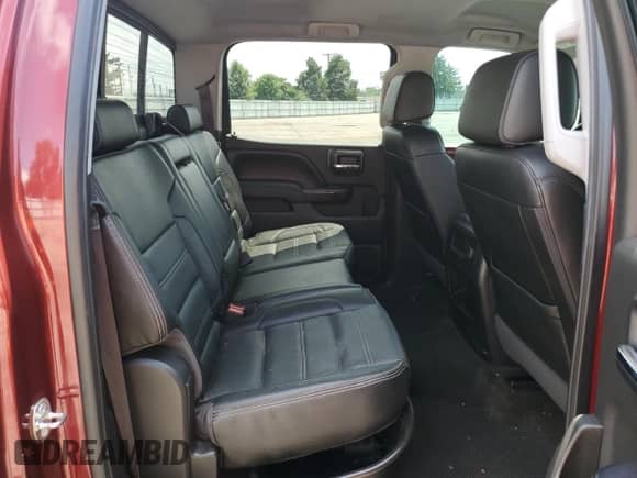 2016 GMC Sierra 1500 Denali z VIN 3GTU2PEJ8GG293383, wystawiony jako Copart lot #60962455 z przebiegiem 235 190 mil mil oraz Szkoda całkowita • Salvage title. Historia ofert i sprzedaży dostępna na DreamBid. Obrazek 10.