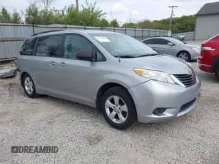 2013 Toyota Sienna LE AAS with VIN 5TDKK3DC5DS348078, listed as a IAAI auction lot 43319089 with 133,827 mi miles and . Bid and sale history available at DreamBid. Image 1.