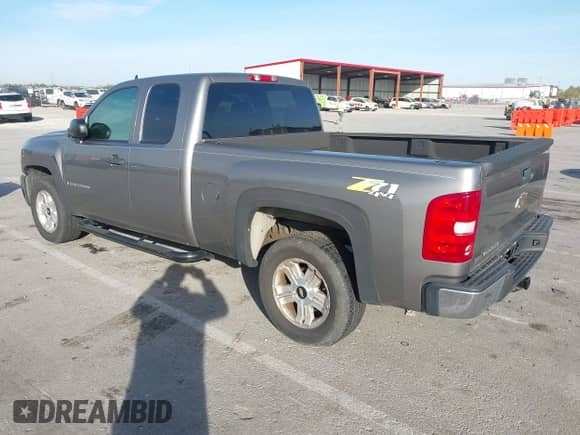 2007 Chevrolet Silverado 1500 1LT с VIN 2GCEK19J971606476, выставлен на аукционе IAAI как лот 43516077 с пробегом 107 501 миль миль и . История ставок и продаж доступна на DreamBid. Изображение 3.