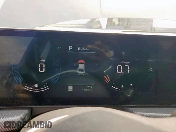 2025 Hyundai Sonata SEL z VIN KMHL64JA3SA452298, wystawiony jako Copart lot #70425325 z przebiegiem 14 803 mil mil oraz Szkoda całkowita • Salvage title. Historia ofert i sprzedaży dostępna na DreamBid. Obrazek 9.