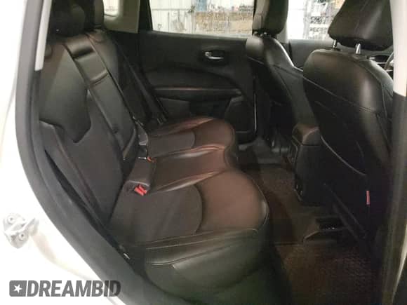 2019 Jeep Compass Trailhawk с VIN 3C4NJDDB5KT733558, выставлен на аукционе Copart как лот 86252424 с пробегом 113 977 миль миль и Списание • Salvage title. История ставок и продаж доступна на DreamBid. Изображение 11.