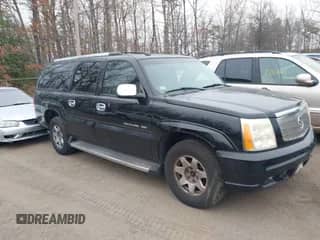 2005 Cadillac Escalade ESV with VIN 3GYFK66N15G177423, listed as a IAAI auction lot 41806325 with 219,994 mi miles and . Bid and sale history available at DreamBid. Image 1.