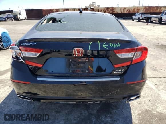 2020 Honda Accord Touring with VIN 1HGCV2F91LA022766, listed as a Copart auction lot 72052185 with 101,936 mi miles and Salvage title. Bid and sale history available at DreamBid. Image 6.