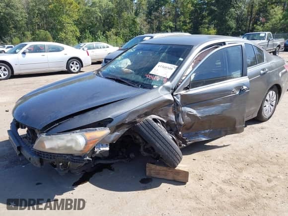 2008 Honda Accord LX z VIN JHMCP26368C011339, wystawiony jako IAAI lot #43368508 z przebiegiem 162 353 mil mil oraz . Historia ofert i sprzedaży dostępna na DreamBid. Obrazek 2.