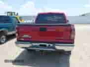 2005 Chevrolet Silverado 1500 Z71 с VIN 2GCEK13T551143145, выставлен на аукционе IAAI как лот 42439955 с пробегом Не указан миль и . История ставок и продаж доступна на DreamBid. Изображение 16.