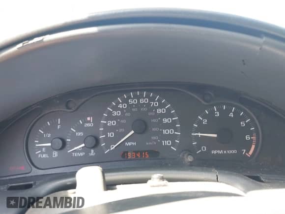 2000 Chevrolet Cavalier z VIN 1G1JC1245Y7233398, wystawiony jako IAAI lot #42714440 z przebiegiem 193 415 mil mil oraz . Historia ofert i sprzedaży dostępna na DreamBid. Obrazek 7.