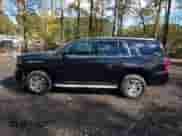 2015 Chevrolet Tahoe LT z VIN 1GNSKBKC8FR547518, wystawiony jako IAAI lot #43544283 z przebiegiem 295 964 mil mil oraz . Historia ofert i sprzedaży dostępna na DreamBid. Obrazek 14.