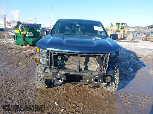 2019 Chevrolet Silverado 1500 Custom с VIN 1GCRYBEH4KZ345976, выставлен на аукционе IAAI как лот 41622043 с пробегом 102 321 миль миль и . История ставок и продаж доступна на DreamBid. Изображение 12.