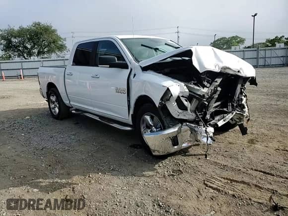 2017 Ram 1500 Big Horn z VIN 1C6RR6LG9HS524862, wystawiony jako Copart lot #57983035 z przebiegiem 69 805 mil mil oraz Szkoda całkowita • Salvage title. Historia ofert i sprzedaży dostępna na DreamBid. Obrazek 14.