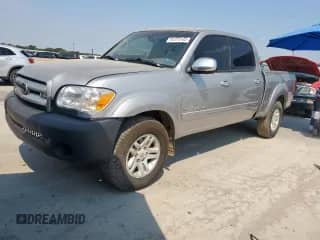 2006 Toyota Tundra SR5 z VIN 5TBET34196S524893, wystawiony jako Copart lot #81275185 z przebiegiem 157 951 mil mil oraz Szkoda całkowita • Salvage title. Historia ofert i sprzedaży dostępna na DreamBid. Obrazek 1.