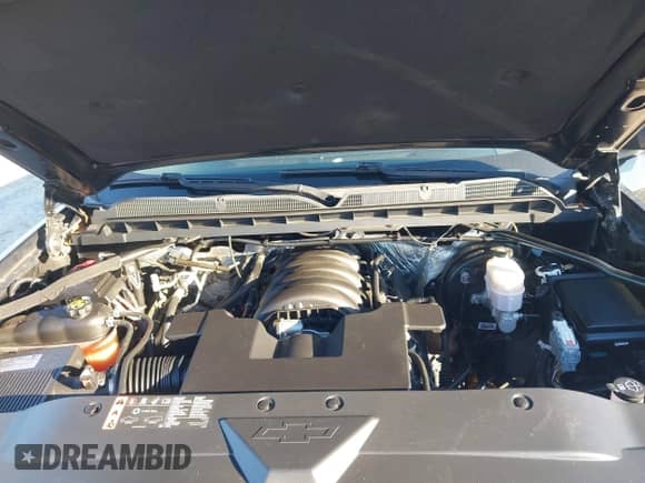 2018 Chevrolet Silverado 1500 LT z VIN 3GCUKRECXJG276511, wystawiony jako IAAI lot #43460009 z przebiegiem 151 453 mil mil oraz . Historia ofert i sprzedaży dostępna na DreamBid. Obrazek 10.