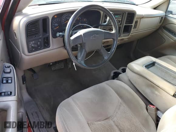 2005 Chevrolet Silverado 1500 z VIN 1GCEC14T85Z331547, wystawiony jako Copart lot #88921415 z przebiegiem 174 810 mil mil oraz Czysty tytuł • Clean title. Historia ofert i sprzedaży dostępna na DreamBid. Obrazek 8.