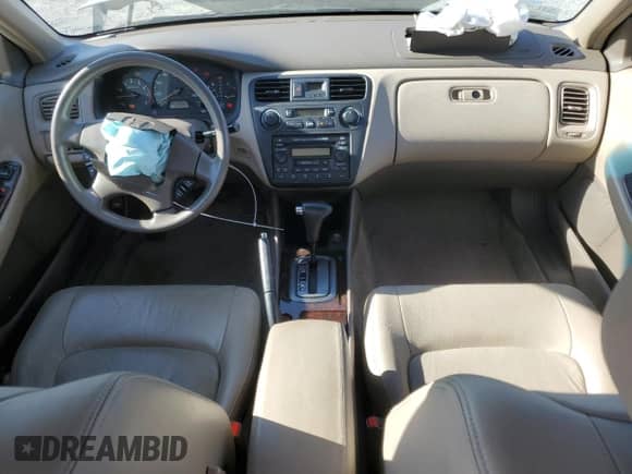 2001 Honda Accord EX z VIN 1HGCG16581A082803, wystawiony jako Copart lot #85073345 z przebiegiem 69 485 mil mil oraz Szkoda całkowita • Salvage title. Historia ofert i sprzedaży dostępna na DreamBid. Obrazek 8.