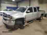 2017 Chevrolet Silverado 1500 LT z VIN 1GCVKREC3HZ194358, wystawiony jako Copart lot #85839615 z przebiegiem 138 320 mil mil oraz Szkoda całkowita • Salvage title. Historia ofert i sprzedaży dostępna na DreamBid. Obrazek 1.