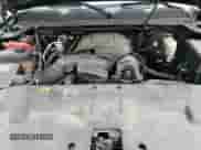 2009 Chevrolet Silverado 1500 LTZ z VIN 1GCEK39J89Z200663, wystawiony jako Copart lot #56285545 z przebiegiem 207 964 mil mil oraz Szkoda całkowita • Salvage title. Historia ofert i sprzedaży dostępna na DreamBid. Obrazek 11.