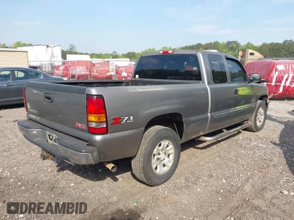 2007 GMC Sierra 1500 SLT с VIN 1GTEK19Z77Z114591, выставлен на аукционе IAAI как лот 42070380 с пробегом 206 060 миль миль и . История ставок и продаж доступна на DreamBid. Изображение 4.