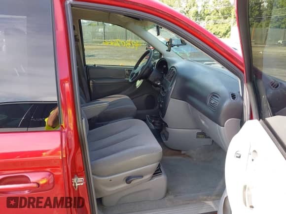 2007 Dodge Caravan SXT z VIN 1D4GP45R07B161281, wystawiony jako IAAI lot #42803666 z przebiegiem 85 962 mil mil oraz . Historia ofert i sprzedaży dostępna na DreamBid. Obrazek 5.