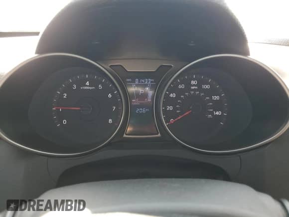 2013 Hyundai Veloster w/Black Int z VIN KMHTC6AD0DU094688, wystawiony jako Copart lot #87237165 z przebiegiem 81 433 mil mil oraz Szkoda całkowita • Salvage title. Historia ofert i sprzedaży dostępna na DreamBid. Obrazek 9.