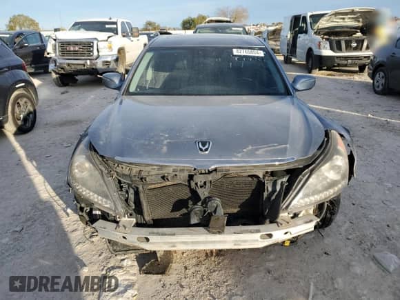 2016 Hyundai Equus Ultimate with VIN KMHGH4JH1GU101534, listed as a Copart auction lot 82765804 with 122,091 mi miles and Salvage title. Bid and sale history available at DreamBid. Image 5.