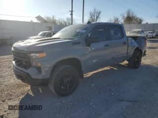 2024 Chevrolet Silverado 1500 Custom Trail Boss with VIN 3GCUDCE89RG260945, listed as a Copart auction lot 51326915 with 30,768 mi miles and Salvage title. Bid and sale history available at DreamBid. Image 1.