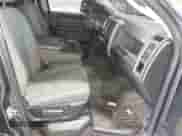 2014 Ram 1500 Express z VIN 1C6RR7FTXES469073, wystawiony jako IAAI lot #43109122 z przebiegiem 164 219 mil mil oraz . Historia ofert i sprzedaży dostępna na DreamBid. Obrazek 5.