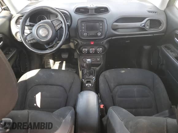 2017 Jeep Renegade Altitude с VIN ZACCJBBB4HPF07770, выставлен на аукционе Copart как лот 53293915 с пробегом Не указан миль и Списание • Salvage title. История ставок и продаж доступна на DreamBid. Изображение 8.