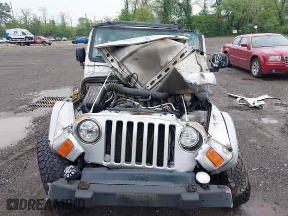 2003 Jeep Wrangler X with VIN 1J4FA39S13P363135, listed as a IAAI auction lot 42275729 with 178,138 mi miles and . Bid and sale history available at DreamBid. Image 12.